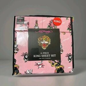 Ed Hardy Pink and Black 6-Piece King Sheet Set